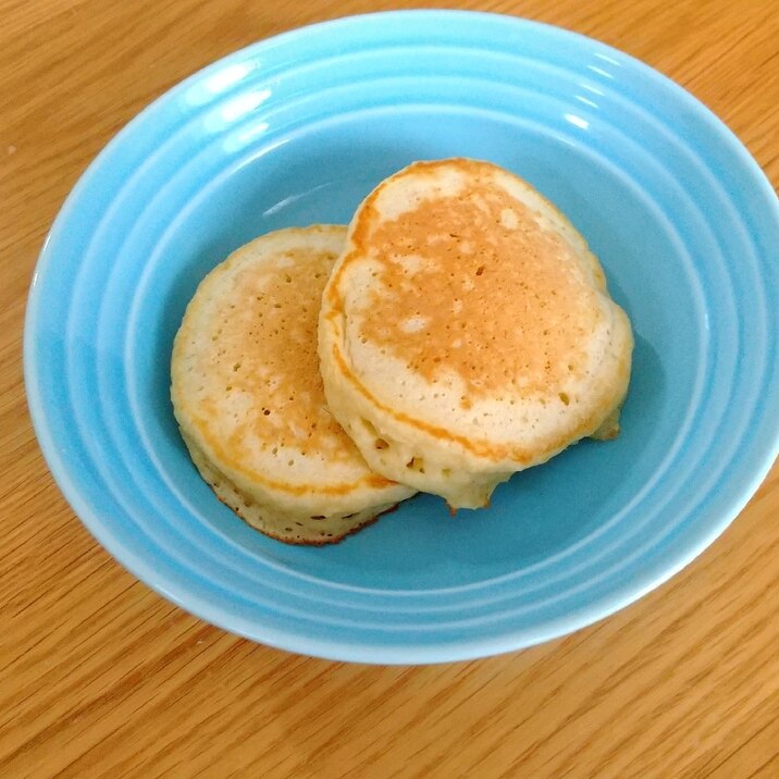 ふわふわ♡もちもちリンゴのホットケーキ♪